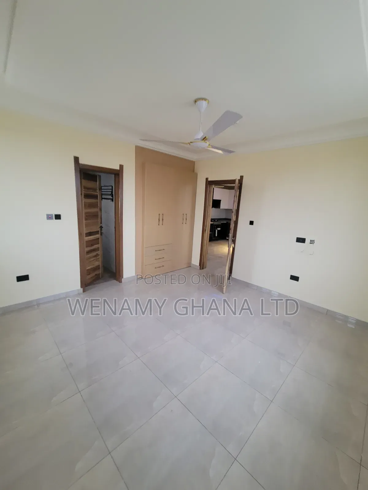 2bdrm Apartment in Cimmunity 25, Tema Metropolitan for rent
