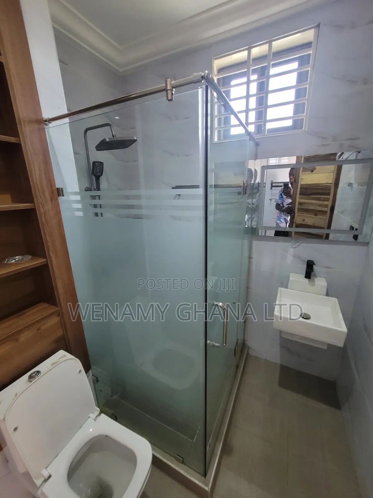 2bdrm Apartment in Cimmunity 25, Tema Metropolitan for rent