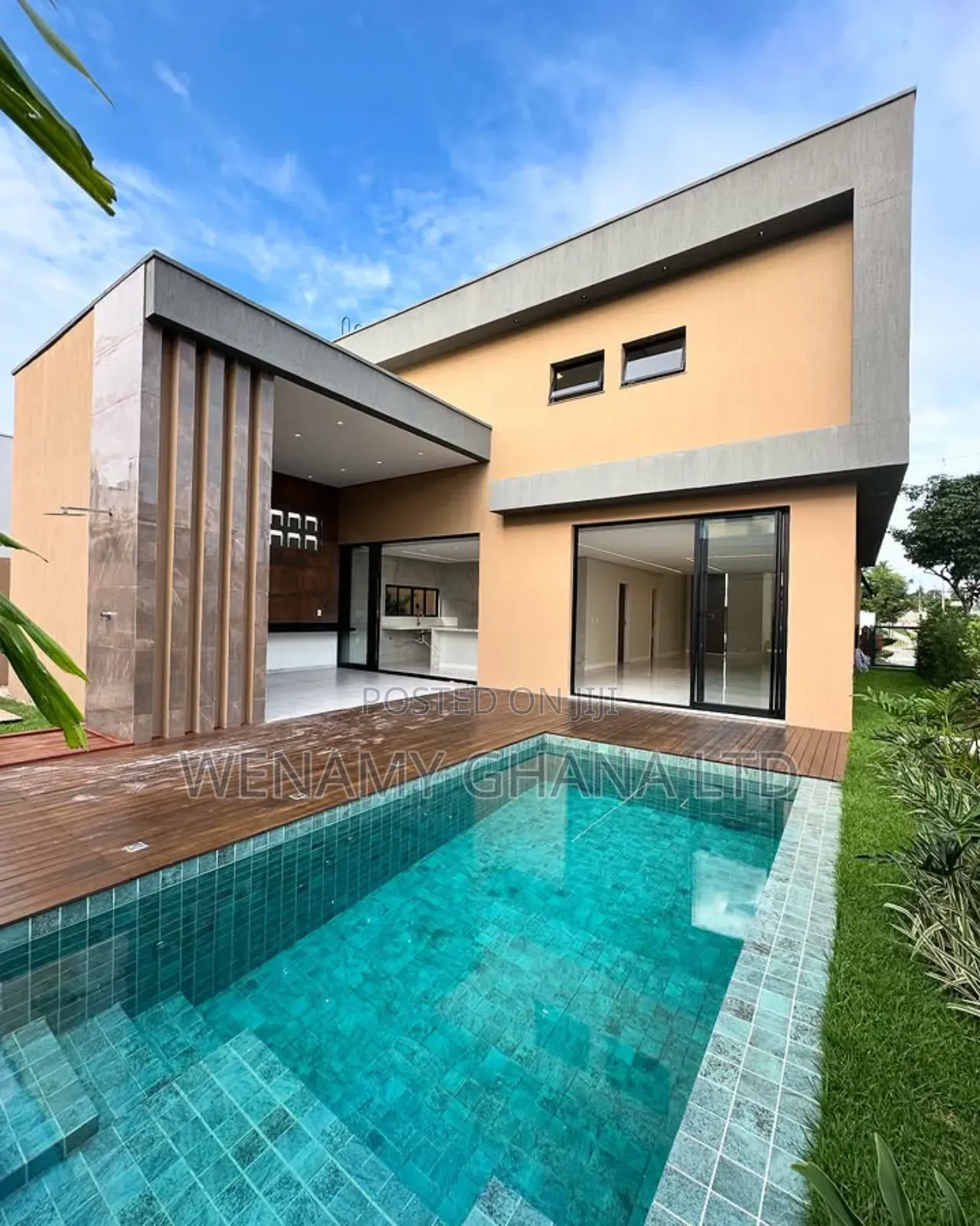 3bdrm Duplex in Accra for sale