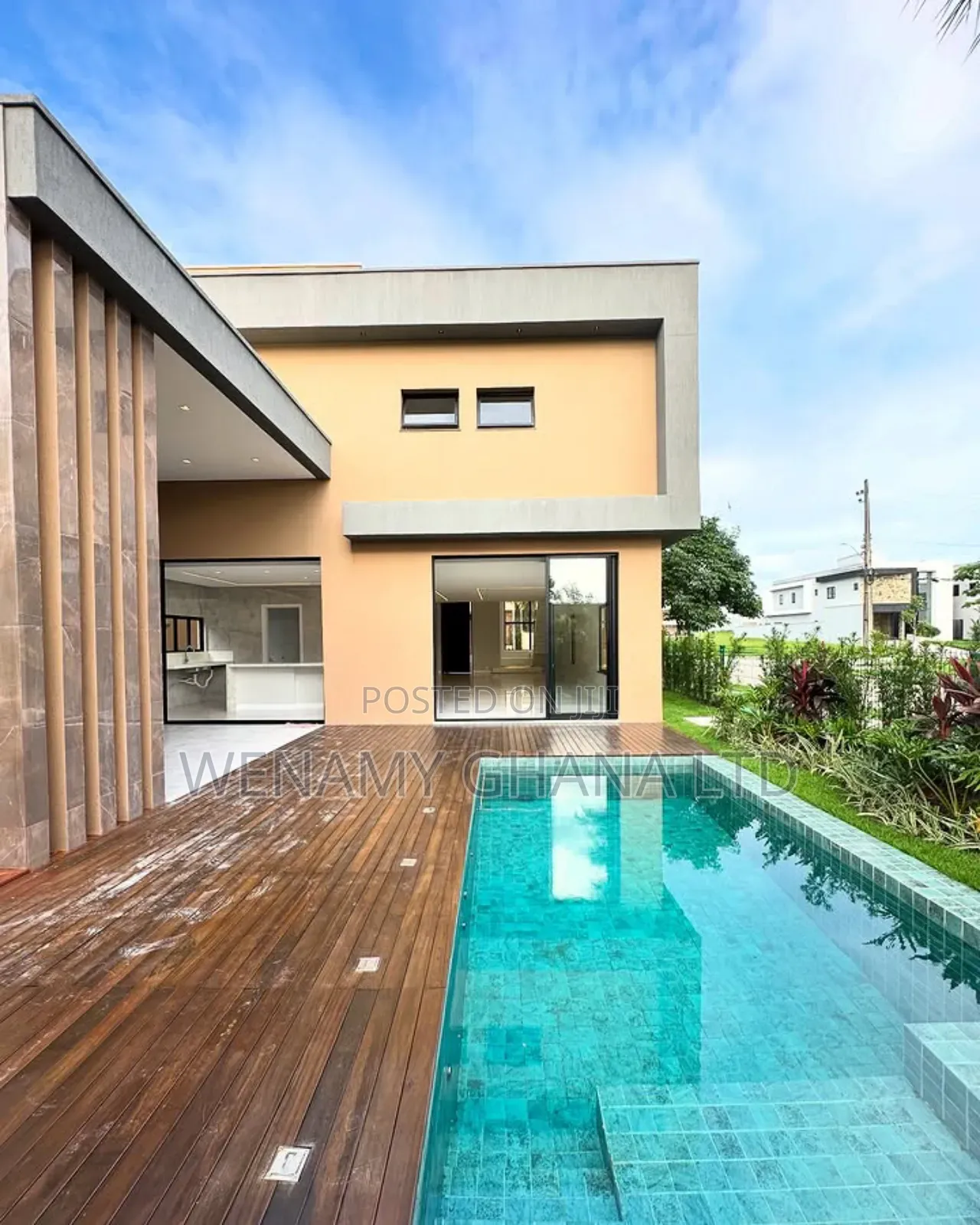 3bdrm Duplex in Accra for sale