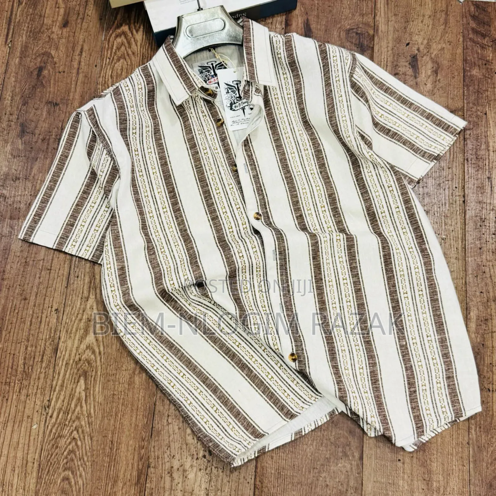 High Quality Linn Shirts Available in Stock