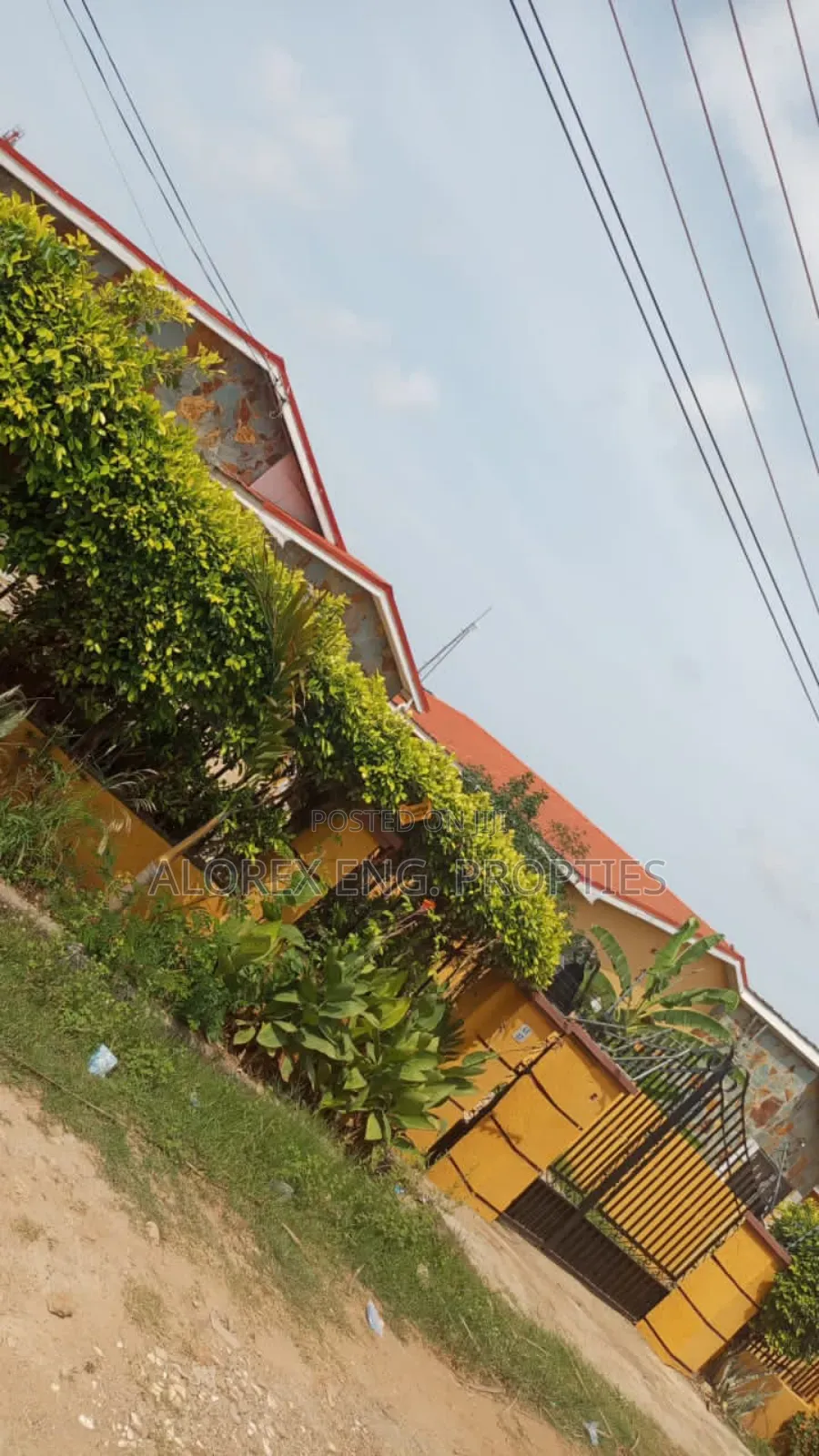 4bdrm House in Self Compound, Oyarifa for rent