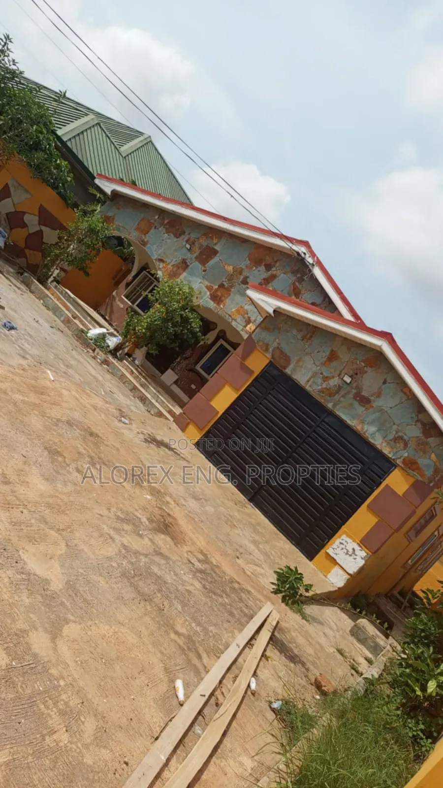 4bdrm House in Self Compound, Oyarifa for rent