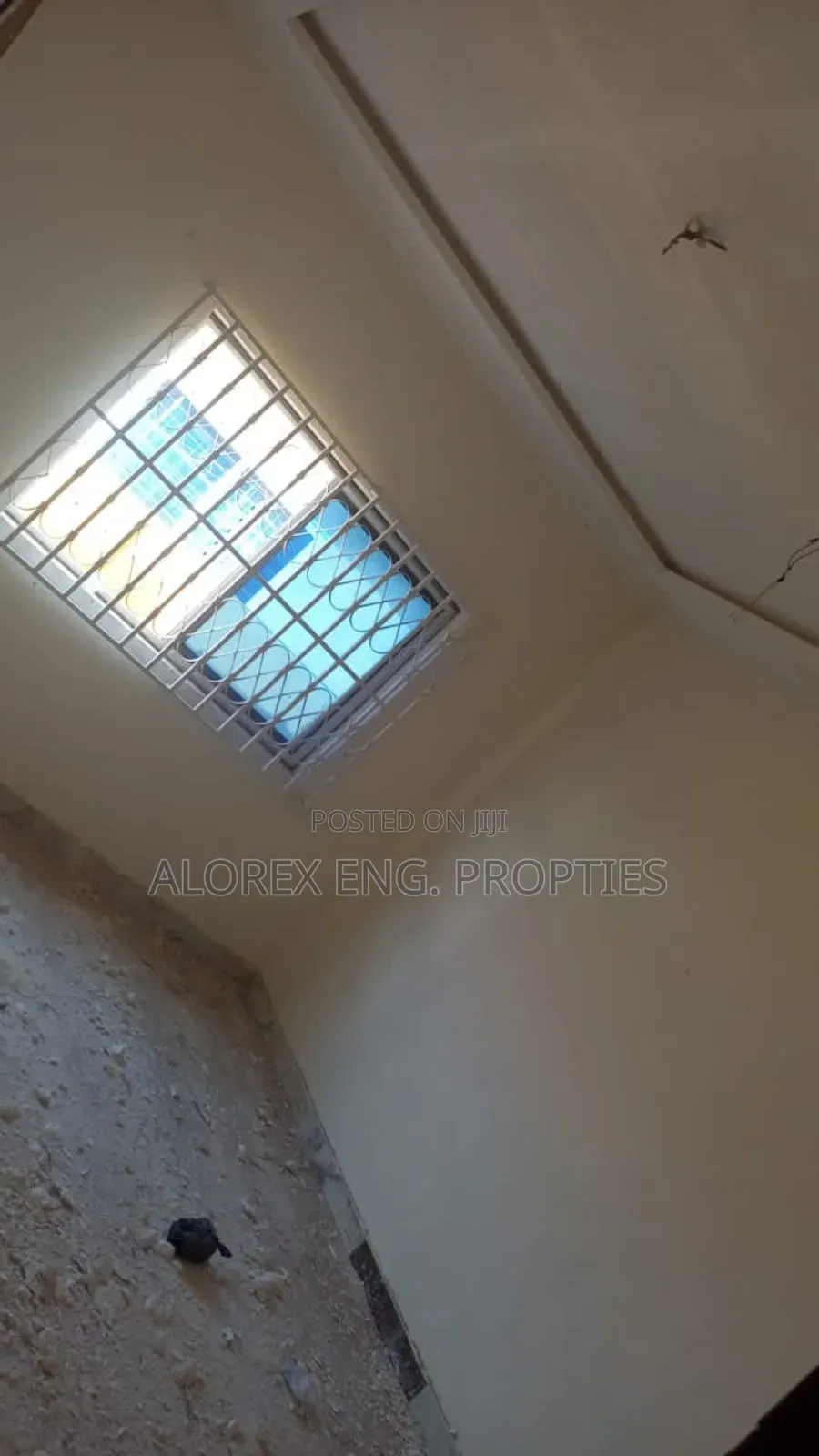 4bdrm House in Self Compound, Oyarifa for rent
