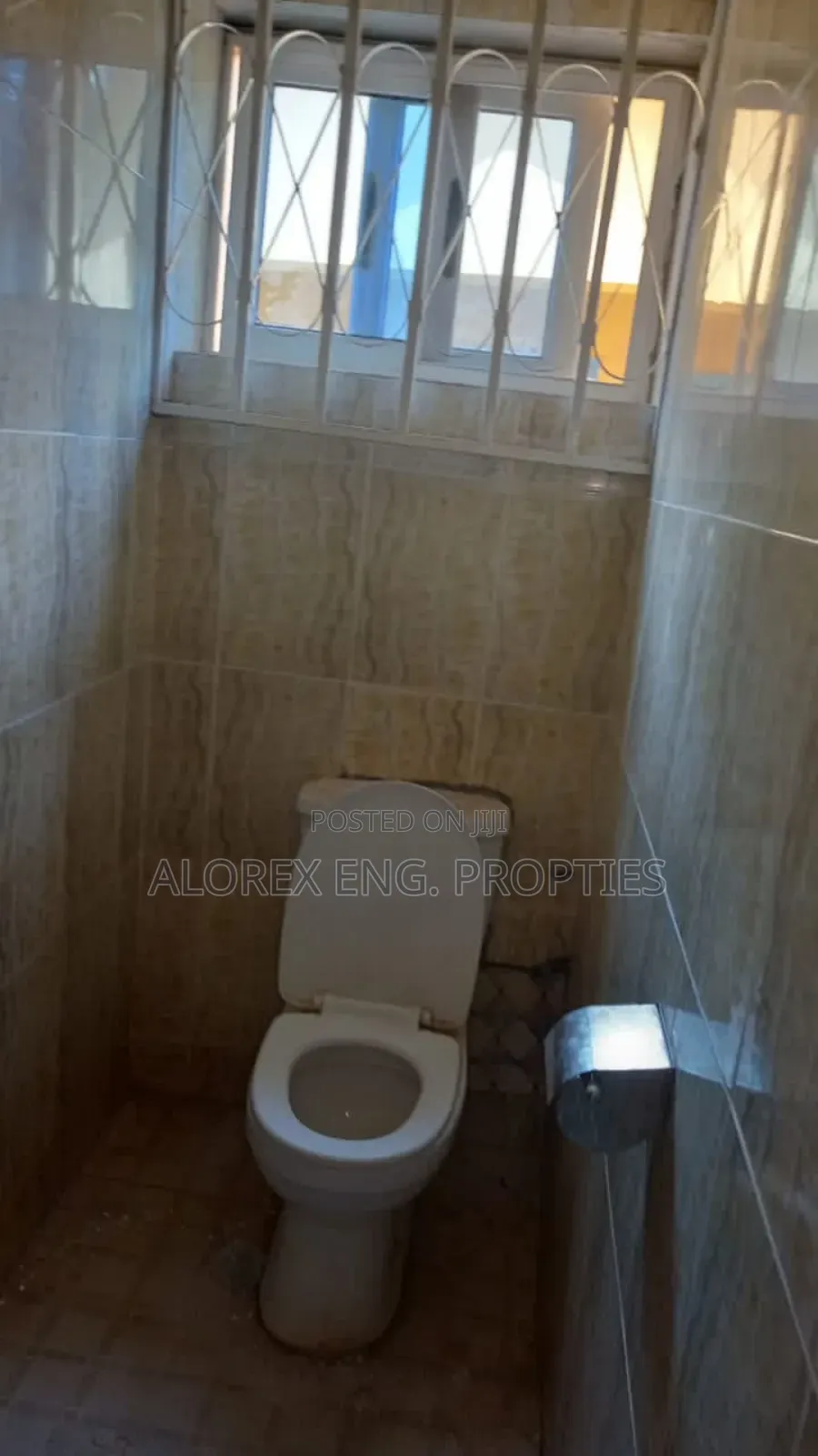 4bdrm House in Self Compound, Oyarifa for rent