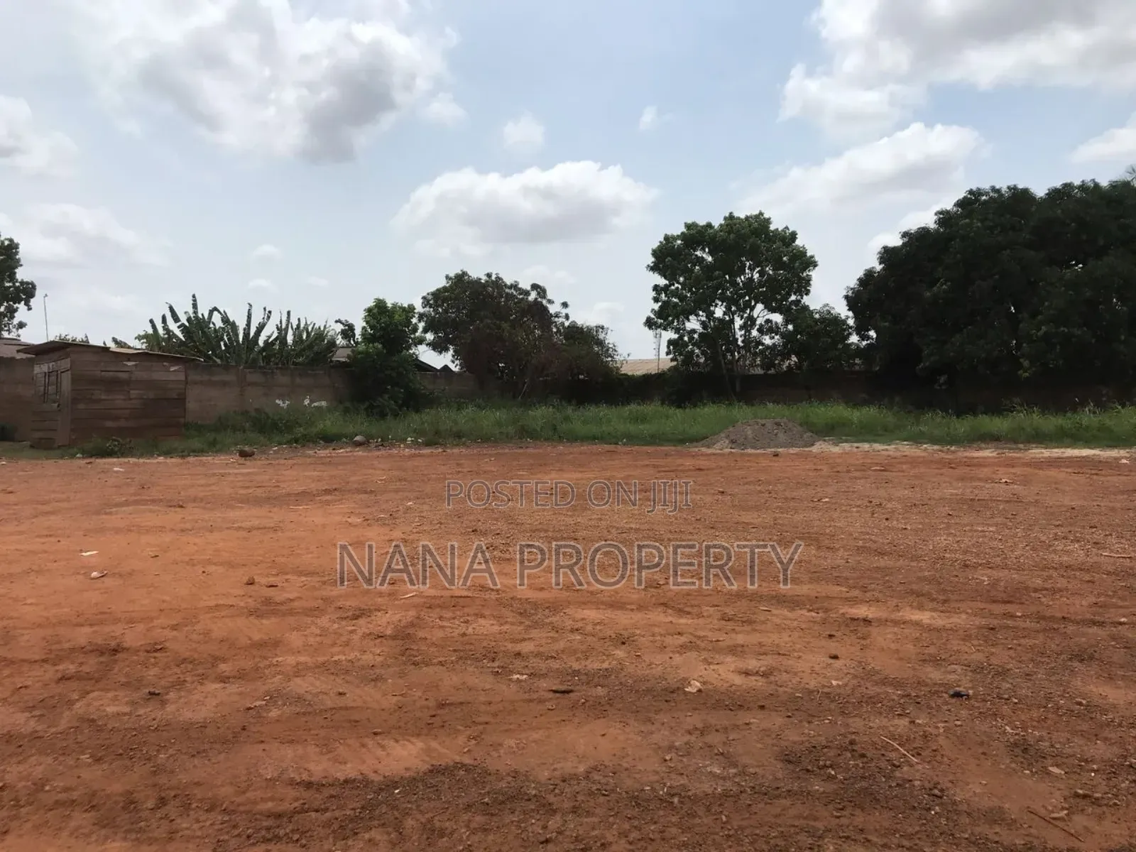 10 Plots of Land for Sale Located at Dowdowa Hospital