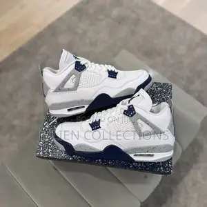 Jordan Retro 4 Oreo White and Blue