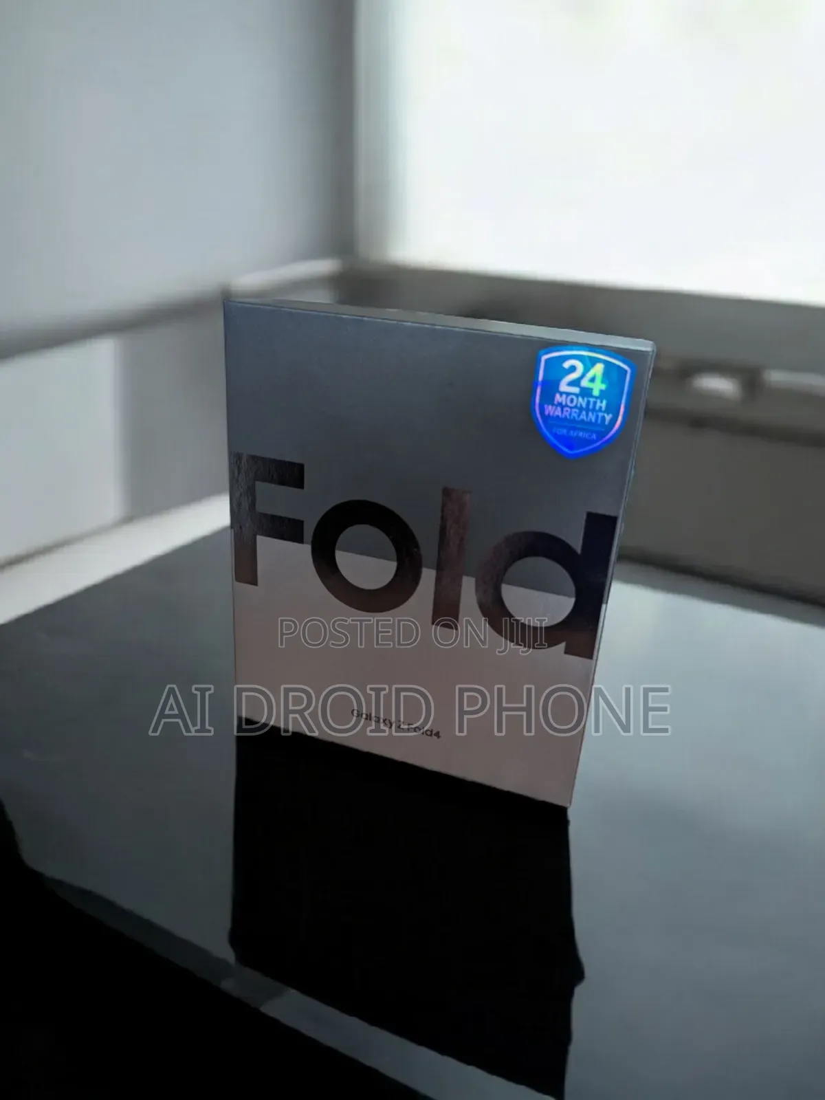 New Samsung Galaxy Z Fold4 256 GB Gold