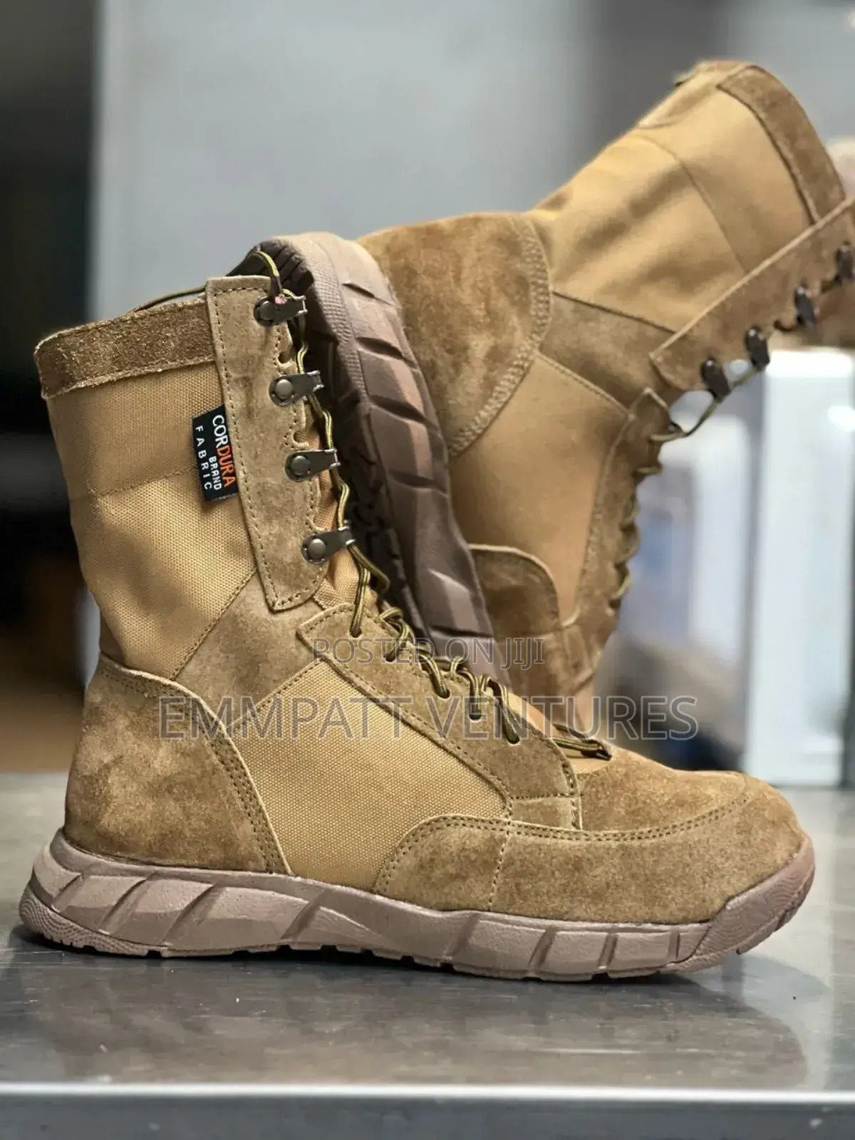 Security Leather Desert Boots