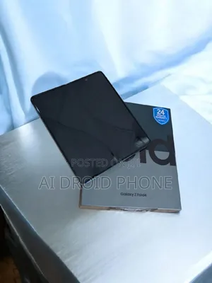 New Samsung Galaxy Z Fold4 256 GB Green