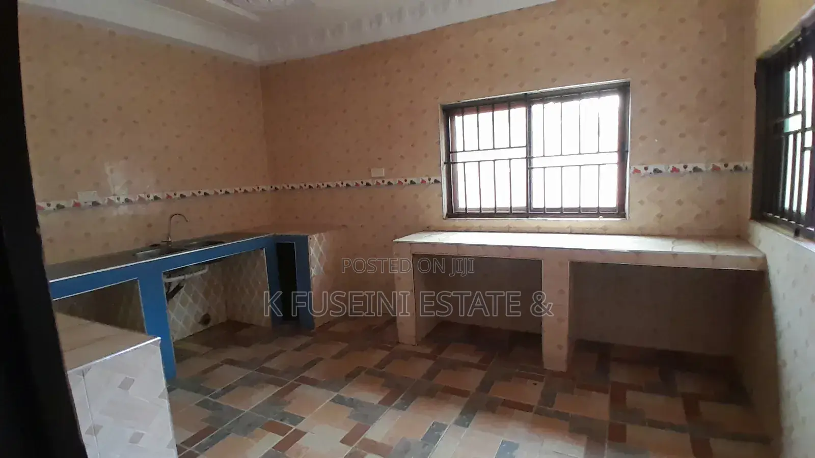 Furnished 5bdrm House in K Fuseini Estate, Kumasi Metropolitan