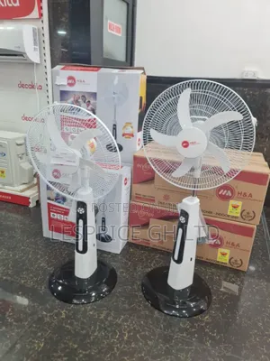 H a 18" Fan // Rechargeable Fan: Promo