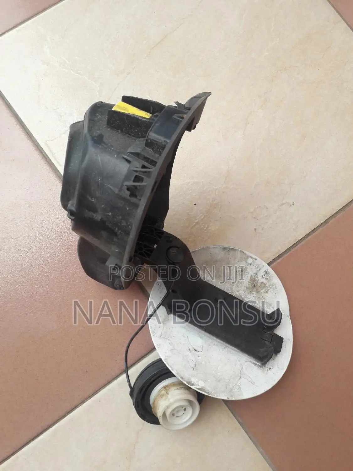 Chevrolet Cruze Fuel Tank Cover