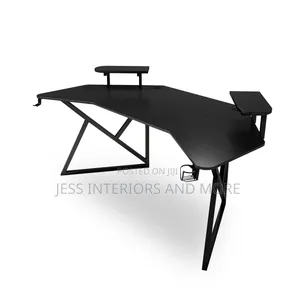 Gaming Desk (1.8m)