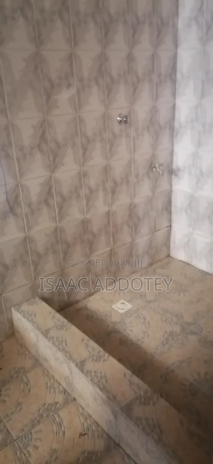 2bdrm Apartment in Spintex Basket for rent