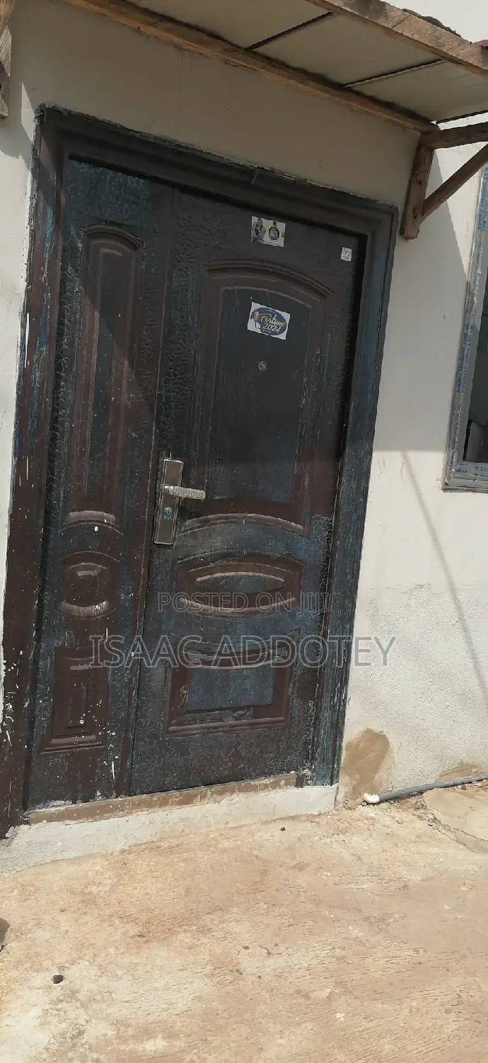 2bdrm Apartment in Spintex Basket for rent