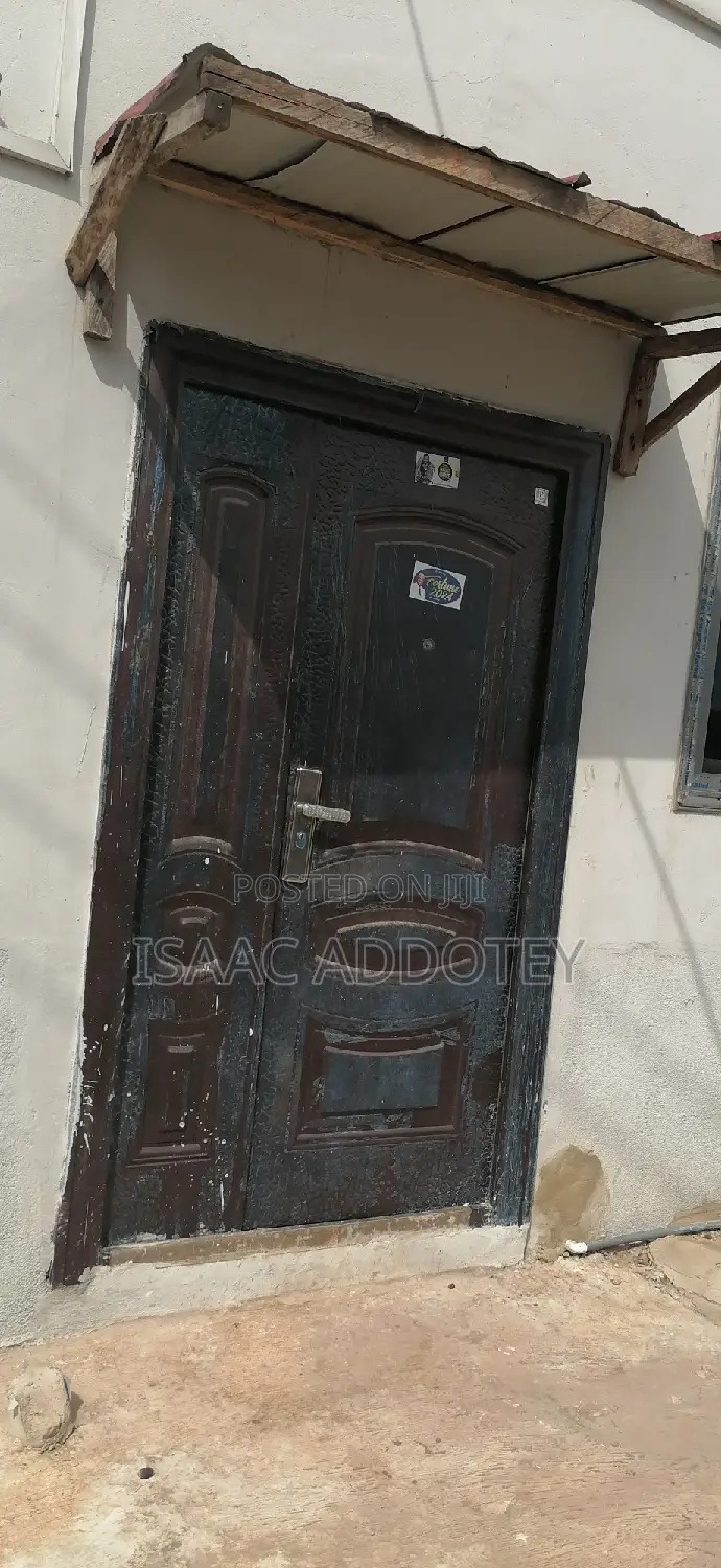 2bdrm Apartment in Spintex Basket for rent