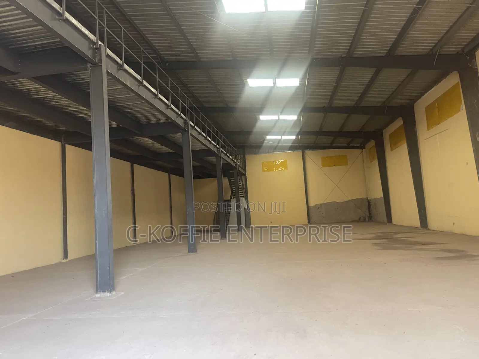 1000 SQM Warehouse at Spintex Main Road for Rent