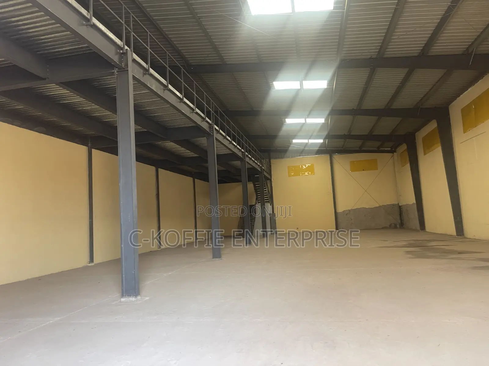 1000 SQM Warehouse at Spintex Main Road for Rent