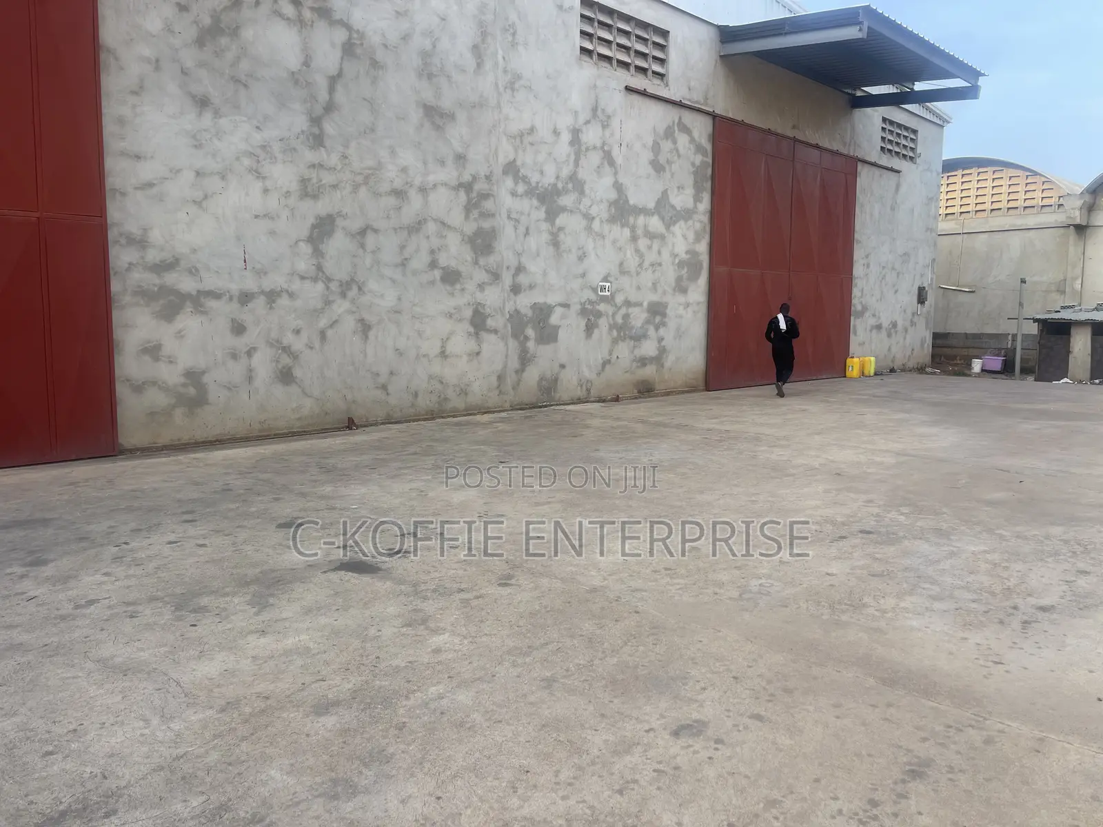 1000 SQM Warehouse at Spintex Main Road for Rent