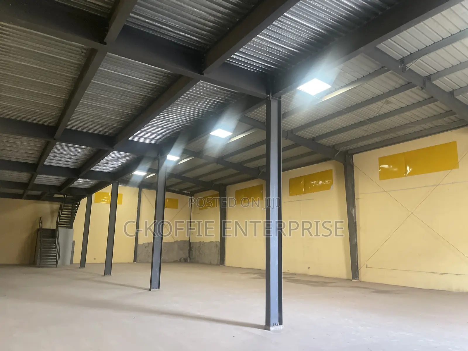 1000 SQM Warehouse at Spintex Main Road for Rent