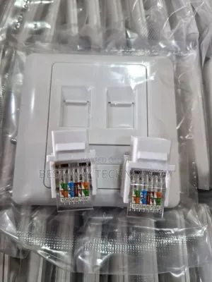Faceplate With Keystone Jack