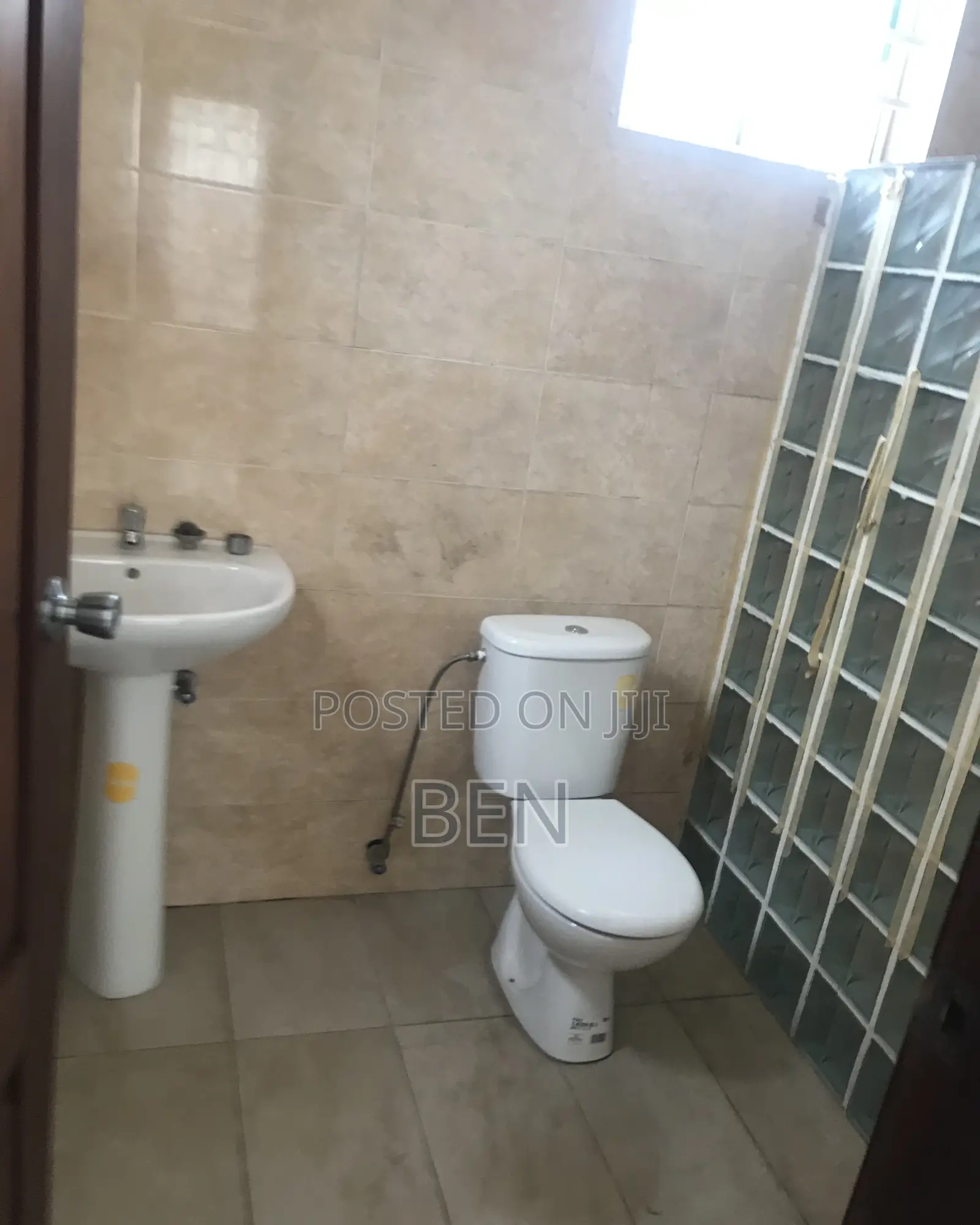 2bdrm Apartment in Abelenkpe, Abelemkpe for rent