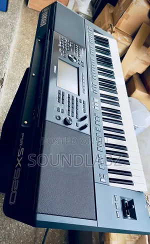Yamaha PSR-Sx 920 Series Arranger Workstation Keyboard