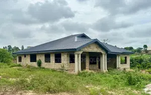 4bdrm Block of Flats in Pakyi, Kumasi Metropolitan for sale