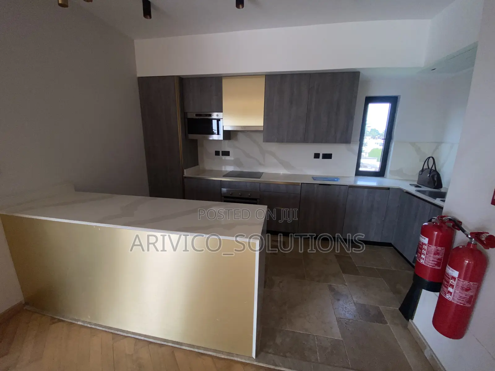 3bdrm Townhouse / Terrace in Airport Residential for rent