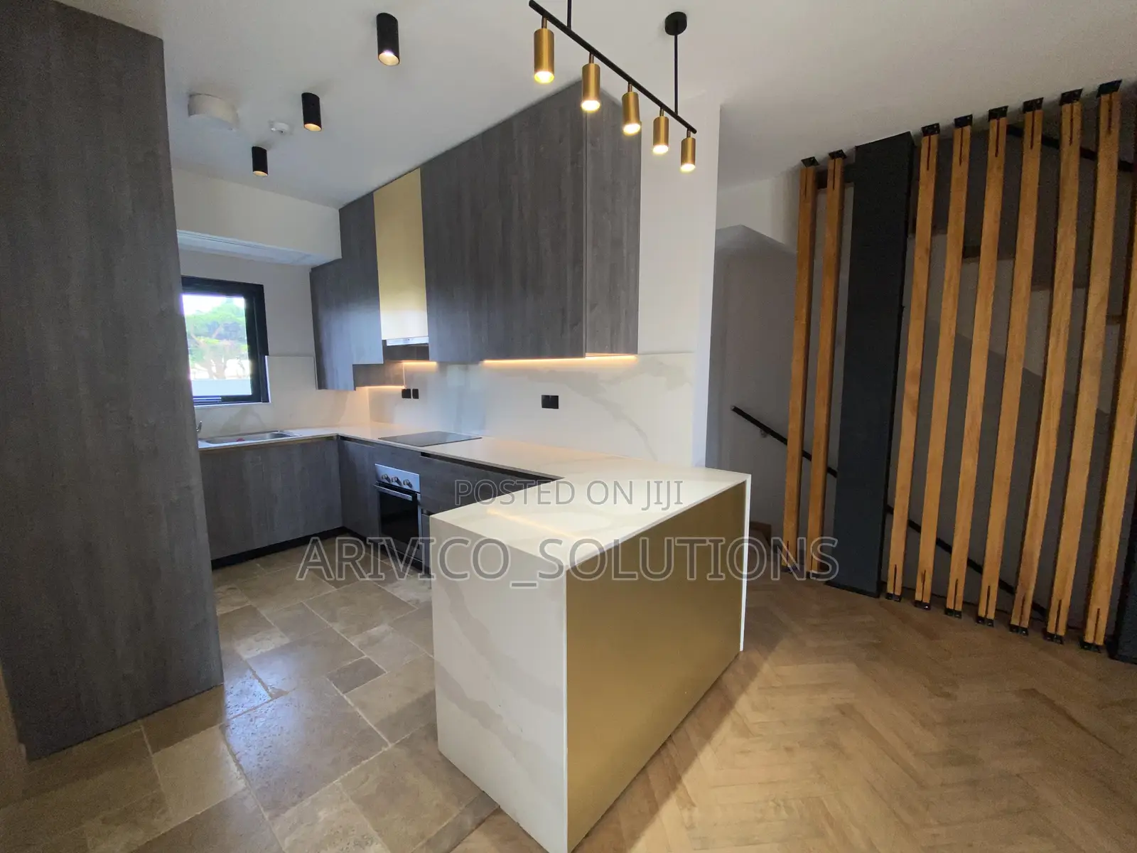 3bdrm Townhouse / Terrace in Airport Residential for rent