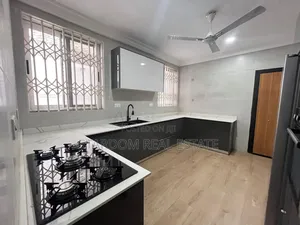 4bdrm Duplex in Adjiringanor, East Legon for rent