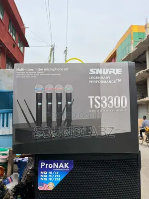 Shure Ts3300 Multi-transmitter Wireless Microphone