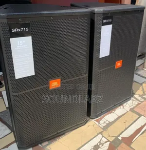 Jbl Srx715 Professional High-power Two-way Loudspeaker