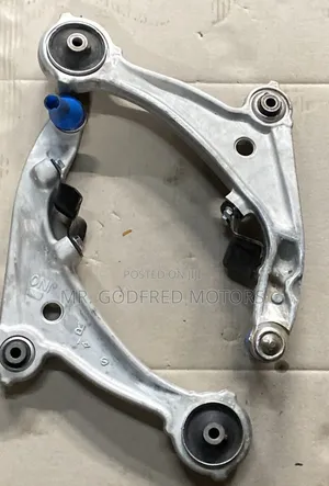 Nissan Murano 2015 Lower Control Arm Pair. Original