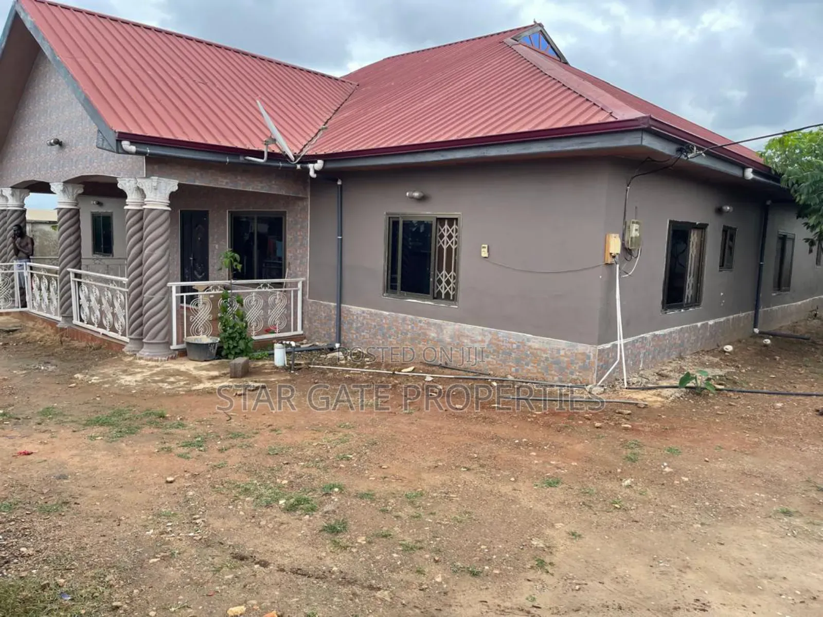 4bdrm House in Ejisu Donaso for sale