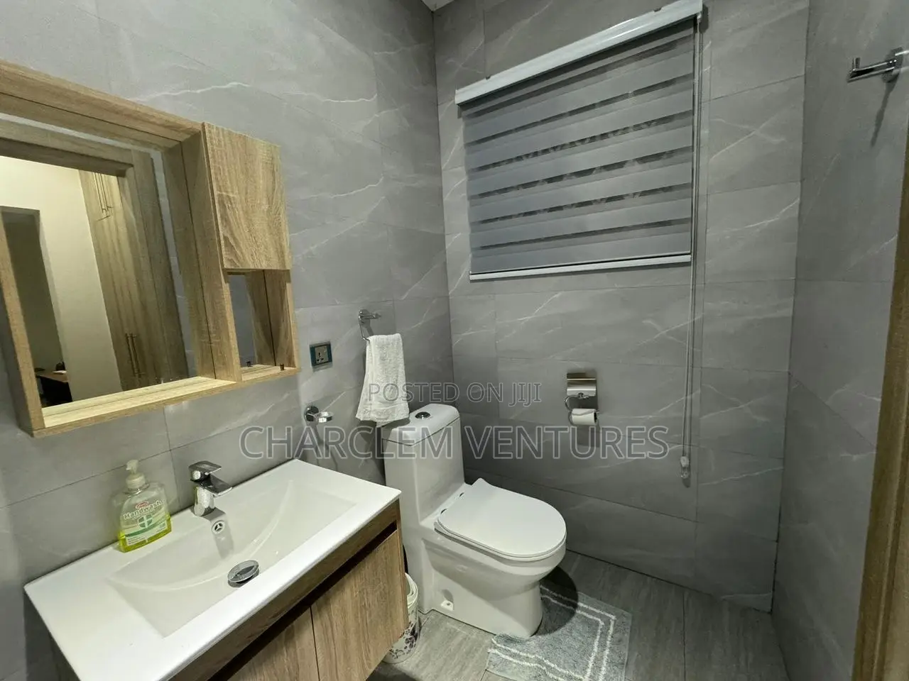 Furnished 4bdrm Townhouse / Terrace in Charclem Ventures, East Legon