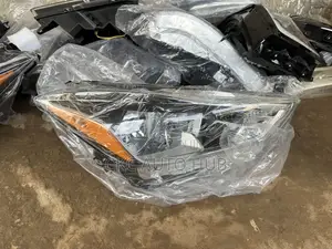 Nissan Kicks 2014 2015 2016 Original Headlight