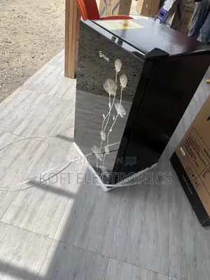 Low Energy Consumption 80litres Table Top Refrigerator