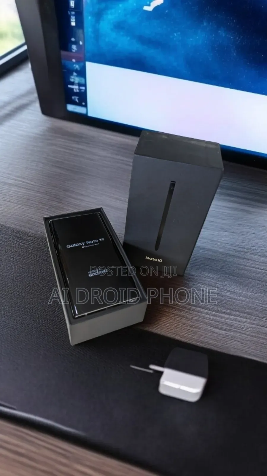 New Samsung Galaxy Note10 256 GB Gold