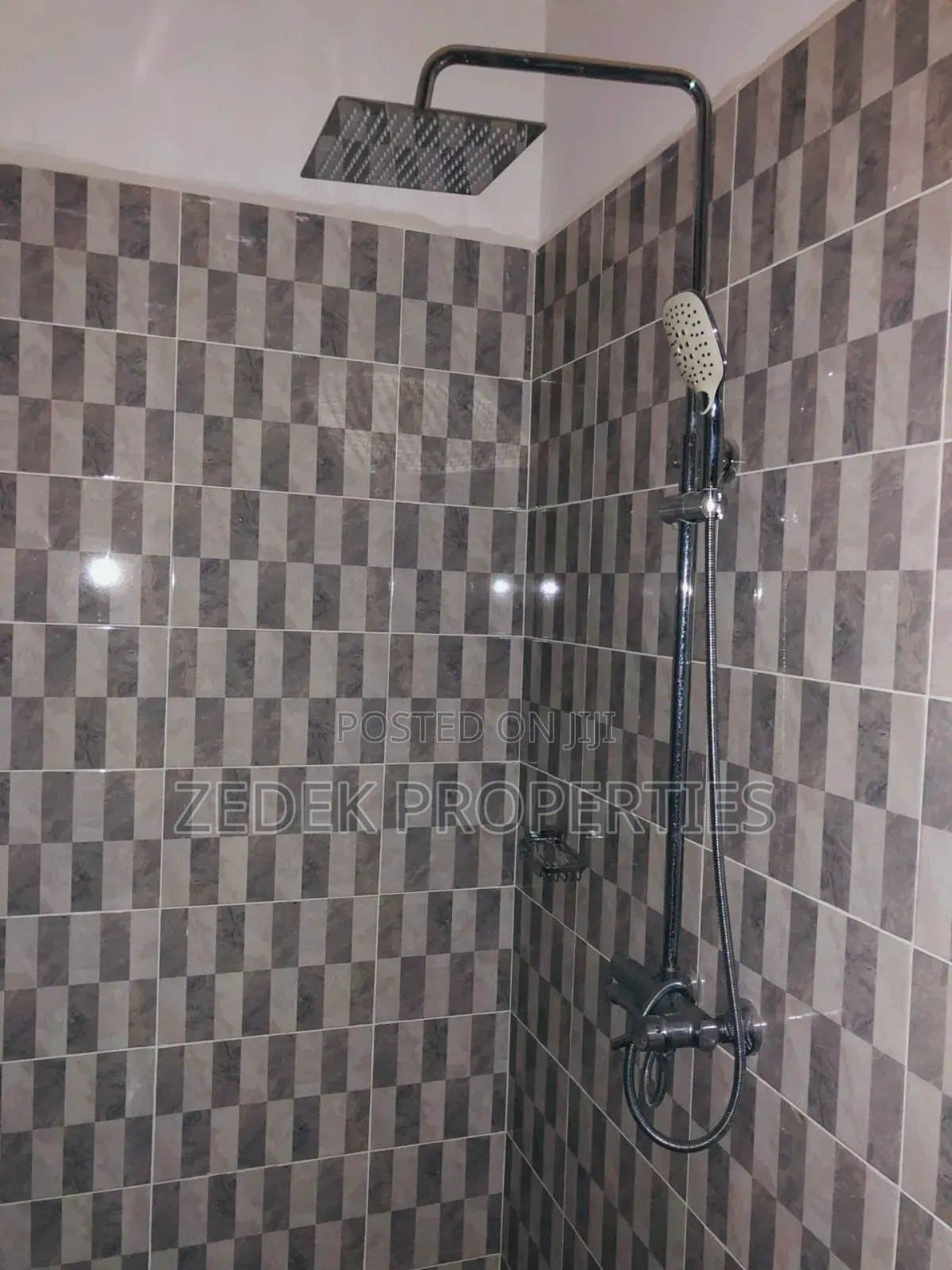 2bdrm Apartment in Zedek Properties, Ashomang Estate for rent