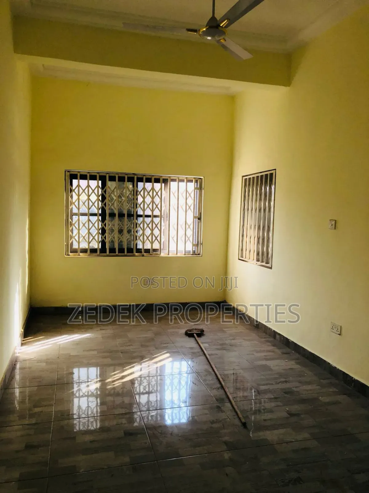 2bdrm Apartment in Zedek Properties, Ashomang Estate for rent
