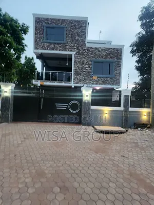 4bdrm Duplex in Wisa Group, Accra Metropolitan for rent