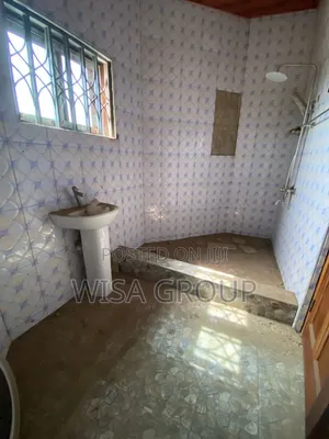 5bdrm House in Wisa Group, East Legon for rent
