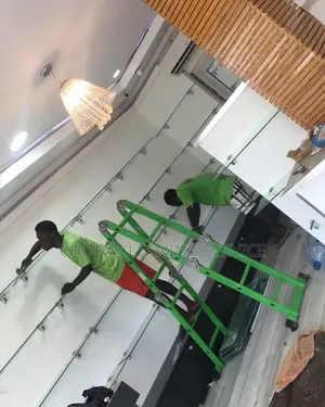 Expert Cleaning Services – Spotless Results Every Time!