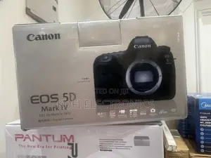 Content Creator Canon Eos 5d Mark Iv Digital SLR Camera
