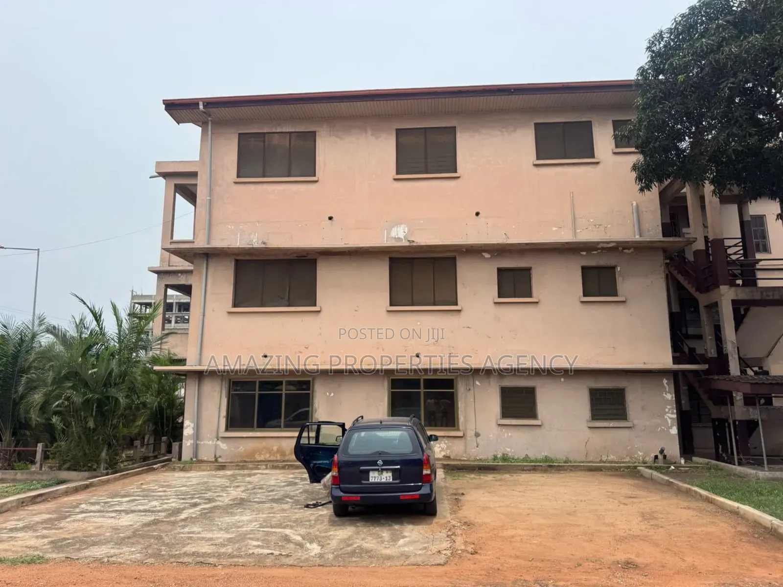 10bdrm House in Tesano for sale
