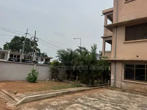 10bdrm House in Tesano for sale