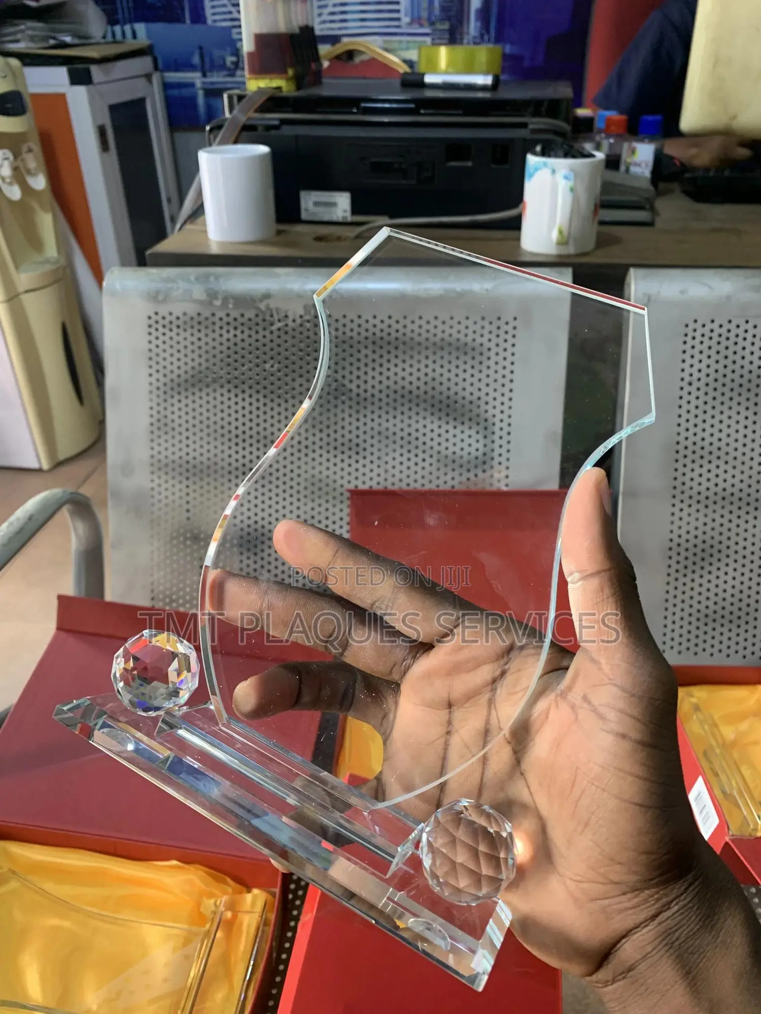 Rounded Shape Crystal Award Plaque