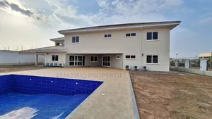 4bdrm House in Airport Residential Area for rent